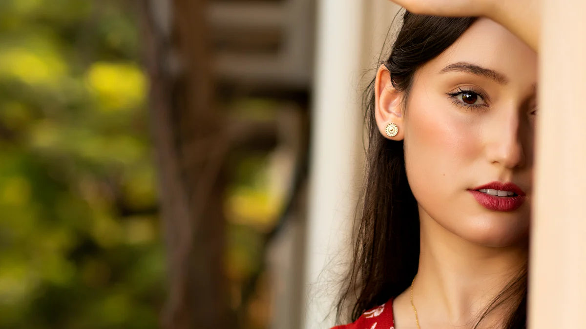 夏の爽やかメイクをキープする秘訣とおすすめアイテム